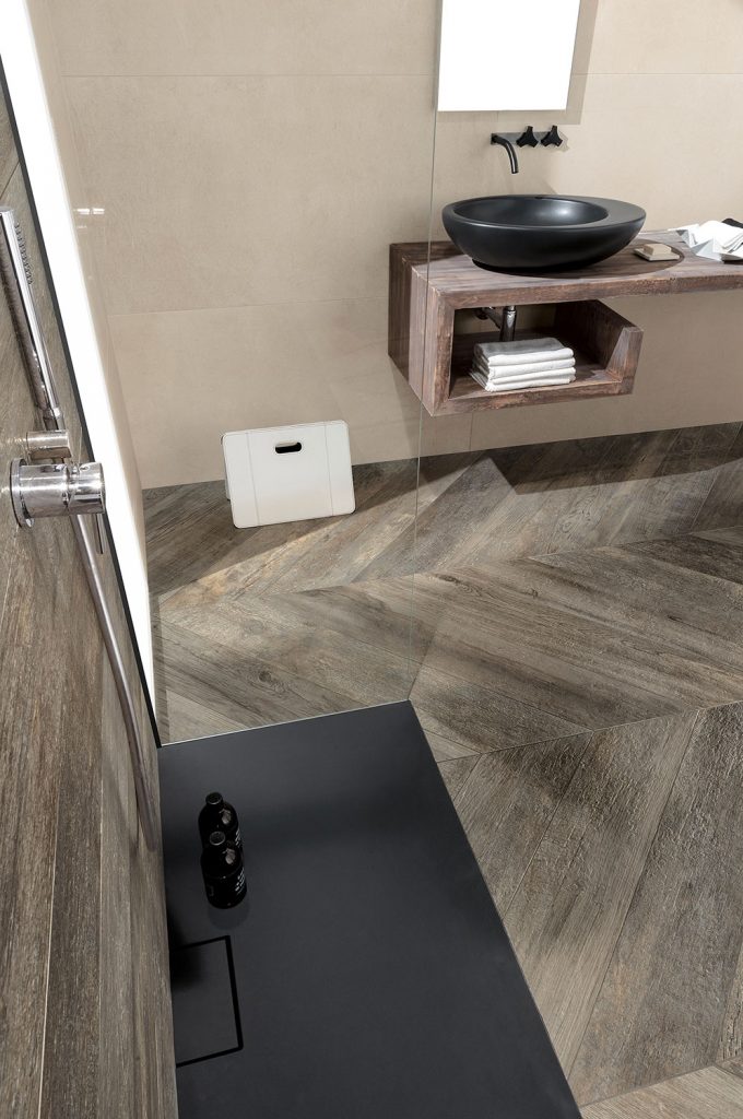 mirage_100_bathroom_novemb3r_noon_nm04_nn02_p7